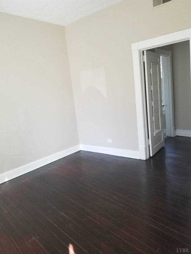 9 W Princeton Cir Cir