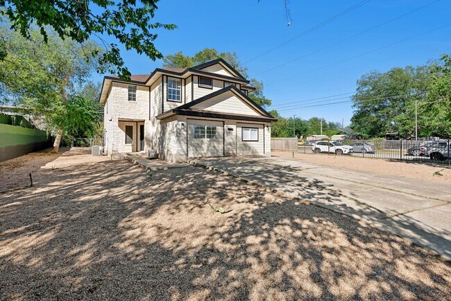 Photo - 1708 E 17th St