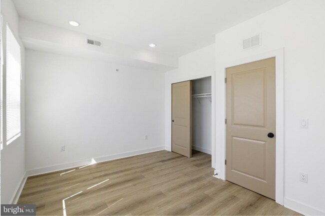 Photo - 2532 N 11th St Unit 2