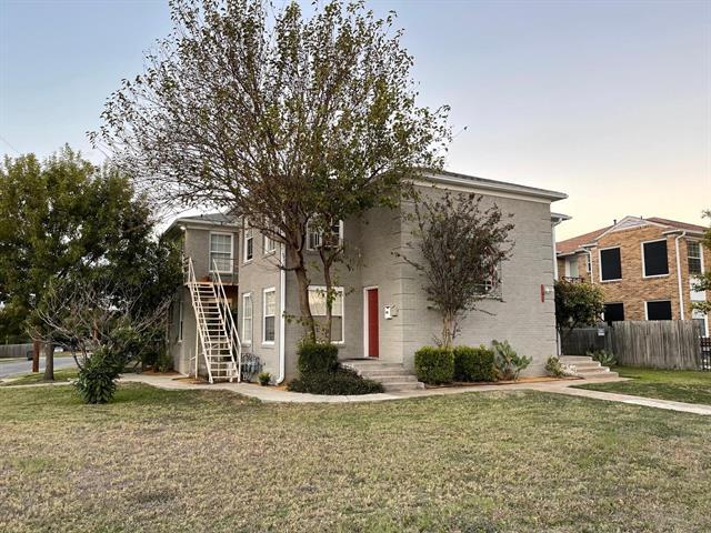 Photo - 641 Winston St