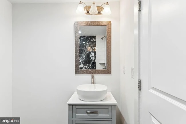 Photo - 2146 N Van Pelt St Unit 1