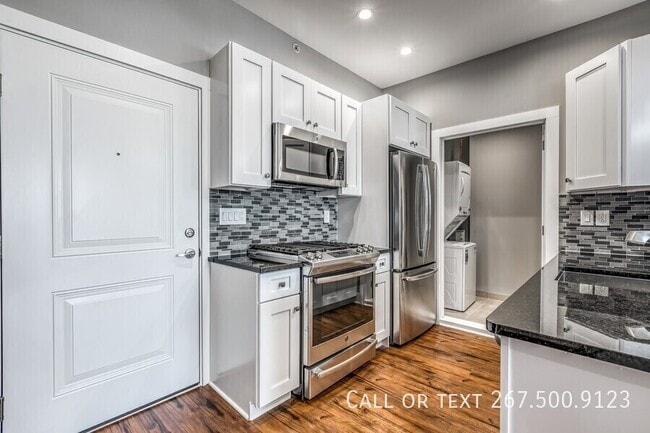 Building Photo - 330 Cambridge St Unit 2B