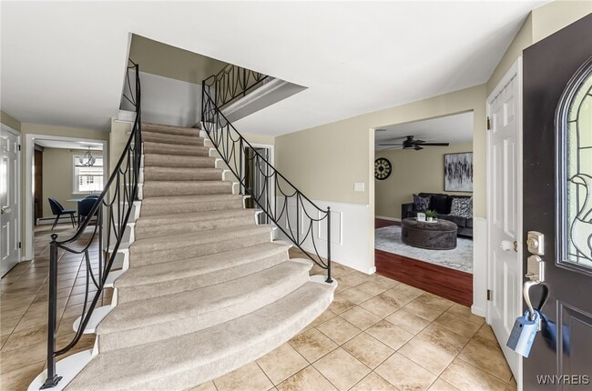 Photo - 79 Hemlock Dr