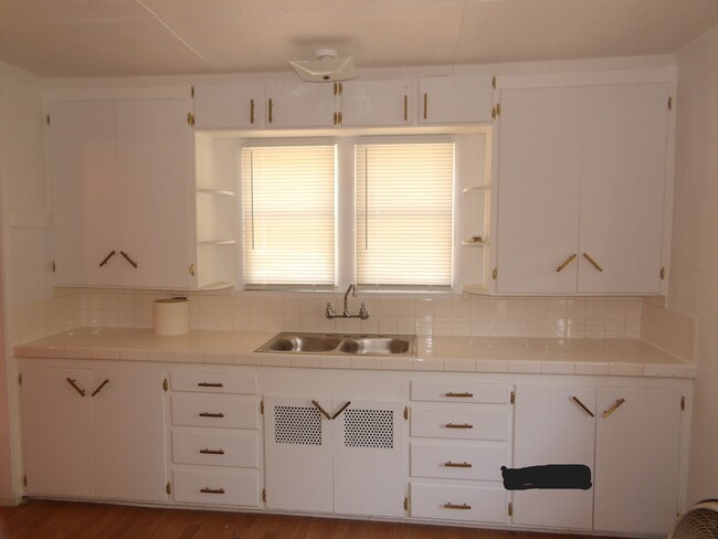 Photo - 18095 Brightman Ave