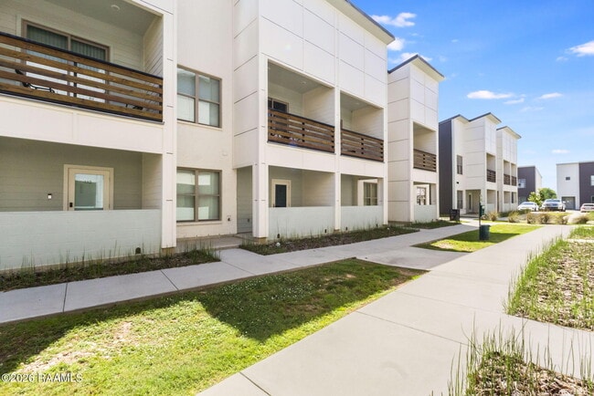 Building Photo - 114 Gadwall Dr