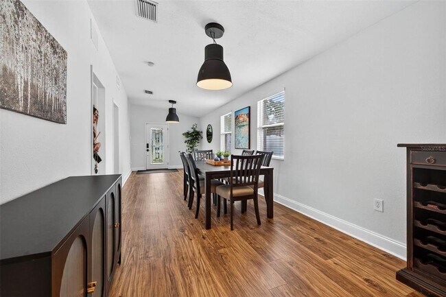 Photo - 3104 15th St N