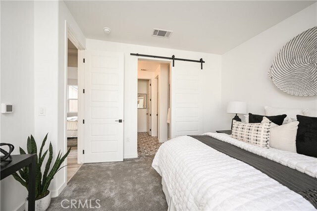 Photo - 905 Madonna Rd