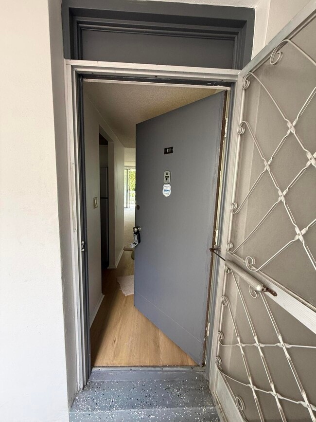 Photo - 15600 NW 7th Ave Unit 211