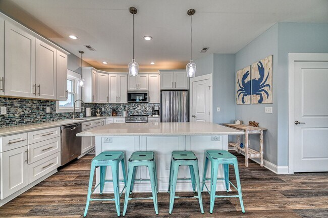 Photo - PET FRIENDLY FURNISHED OFF-SEASON RENTAL A...