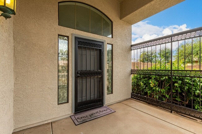 Photo - 3 Bedroom / 2.5 bath CORNER Lot in Ahwatukee