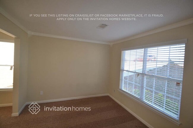 Photo - 4283 Arabian Way SW