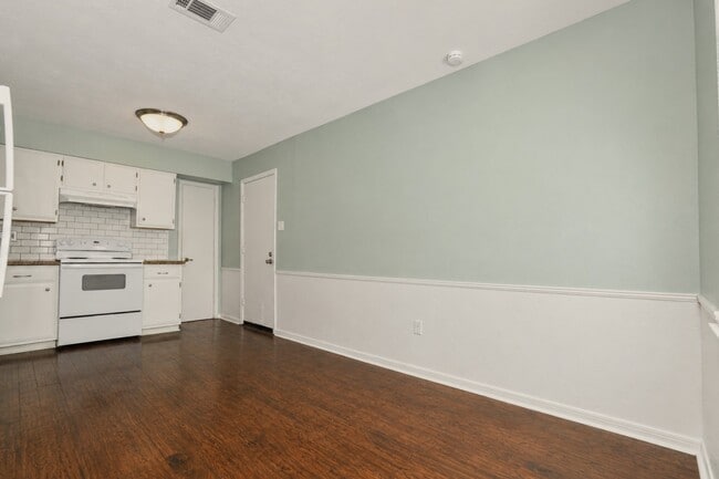 Photo - 608 N Plantation Dr