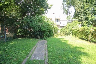 Patio trasero - 263 West Rittenhouse Street Unidad FRONT