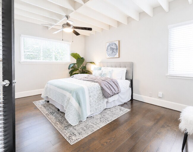 5002 Junius St Unit SI ID1571771P