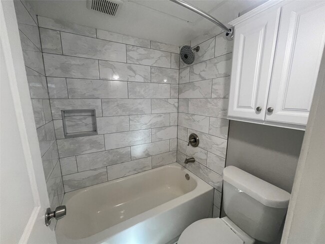 Photo - 1516 Bay Area Blvd Unidad F5