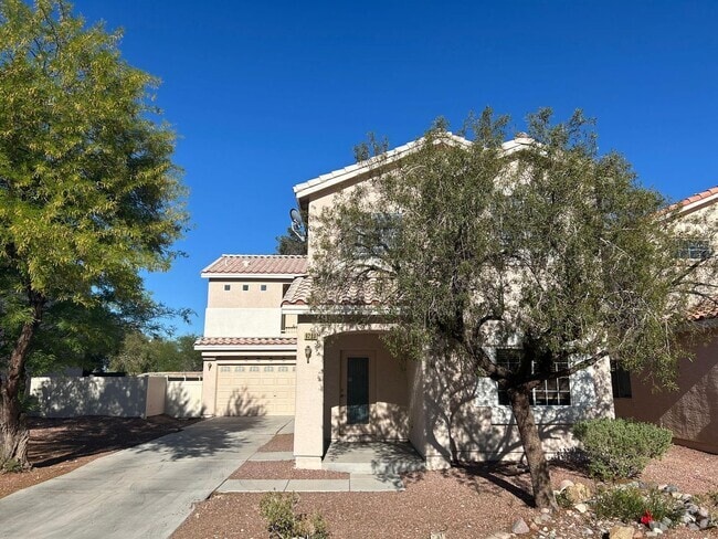 Building Photo - Single Family Home