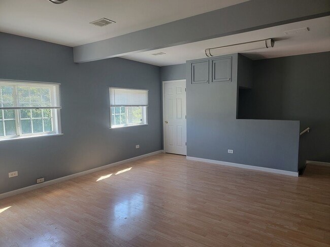 Photo - 14802 Cooper Ave