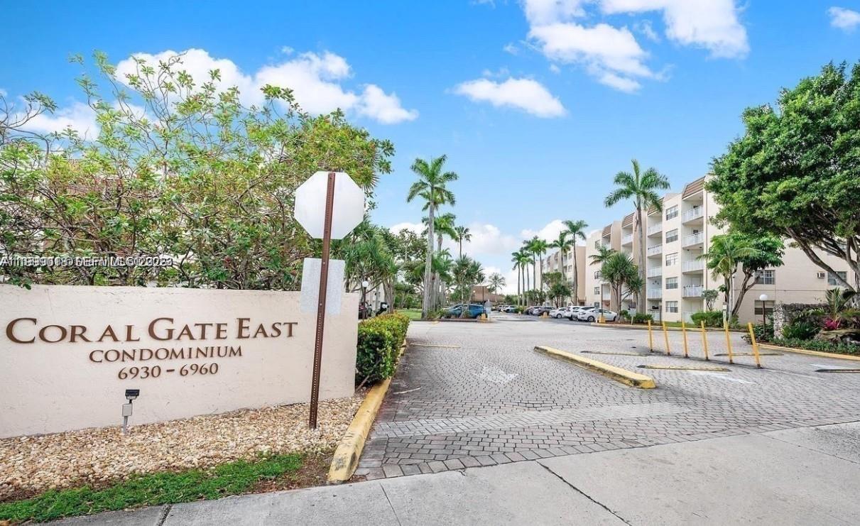 Photo - 6950 Miami Gardens Dr Unit 2-503