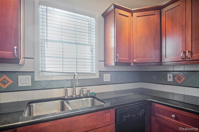 Photo - 2315 Guthrie Ave