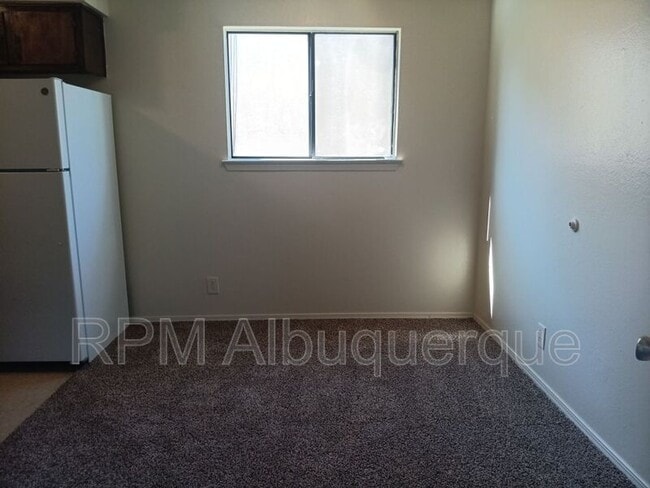 Building Photo - 304 Dunes Pl SE Rental