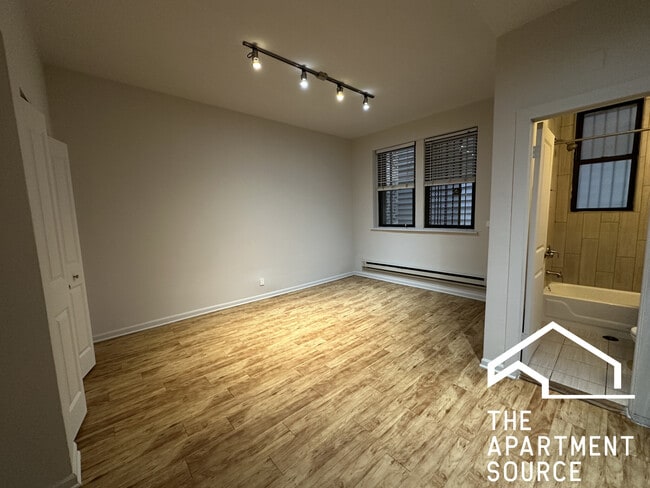 Photo - 2838 W Palmer St