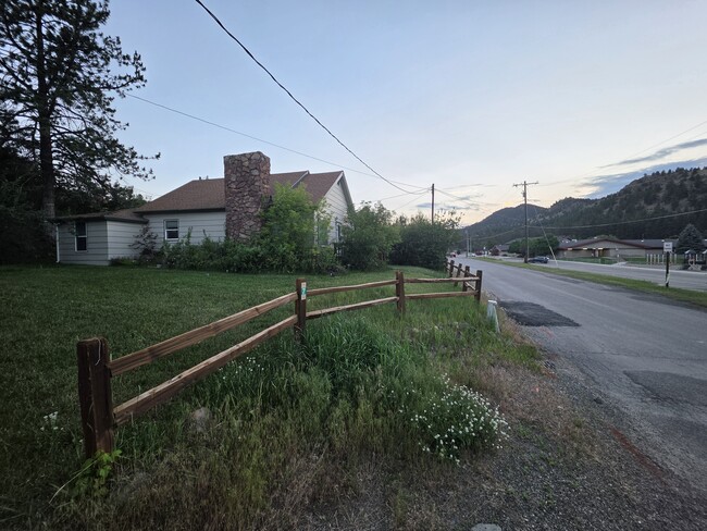 Photo - 9 Clancy Creek Rd