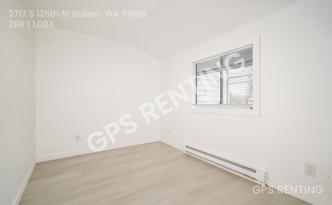 Photo - 2717 S 125th St