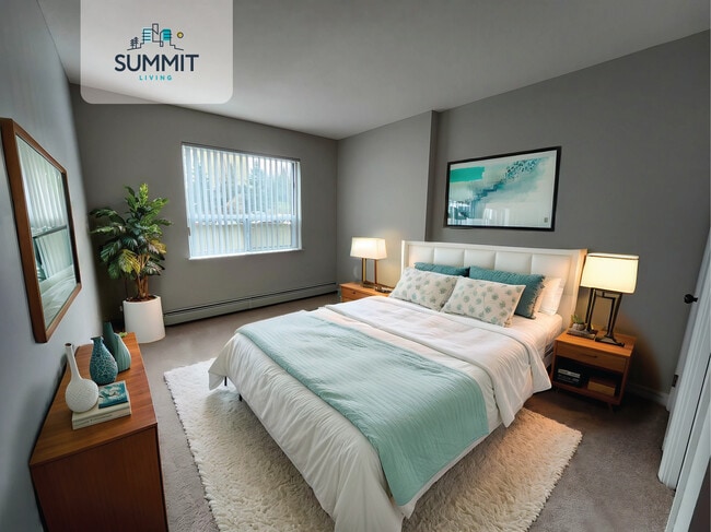 Building Photo - 535 Proudfoot Place