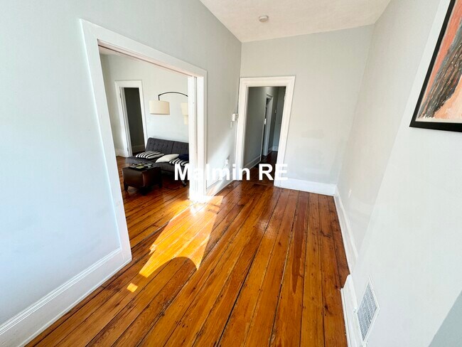 Photo - 94 Mount Pleasant Ave Unit 2