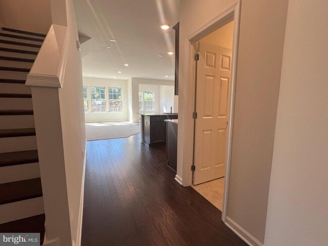 Photo - 312 Milton Stamp Dr