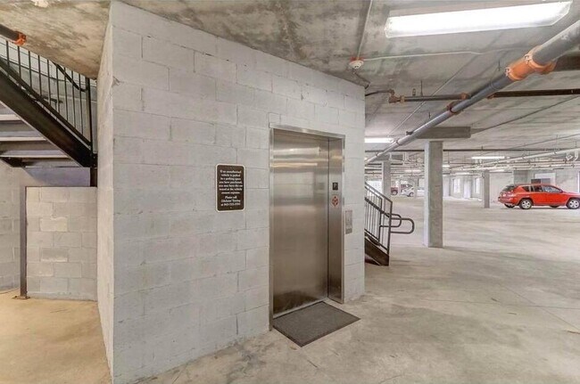 Building Photo - 1755 Central Park Rd Rental
