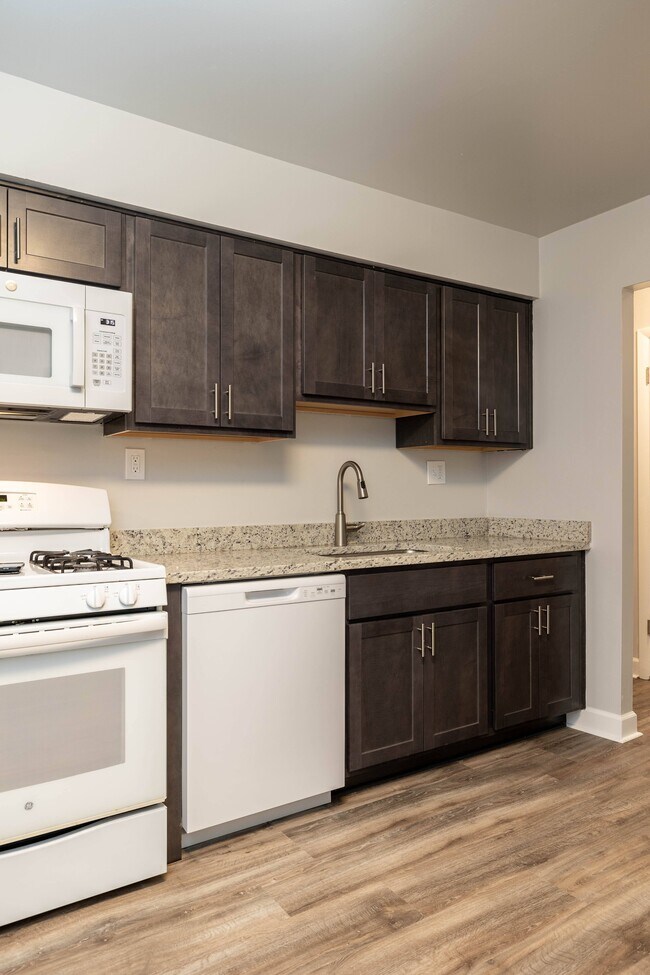 Photo - Cub Hill Apartments