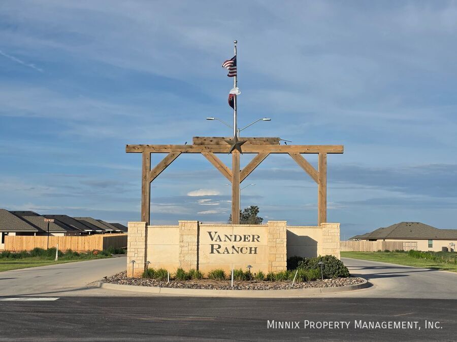 Photo - 2516 S County Rd 1103