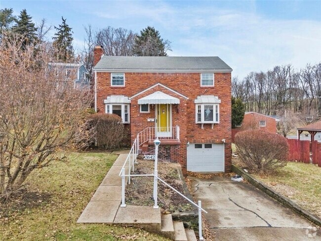 Front of house - 3642 Linden Ave Rental