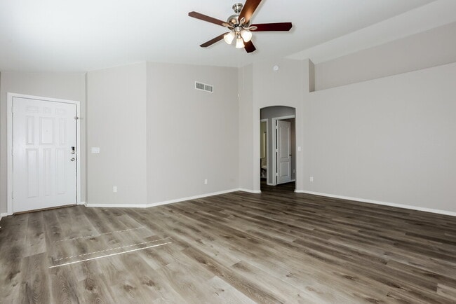 Photo - 6746 E Melrose St