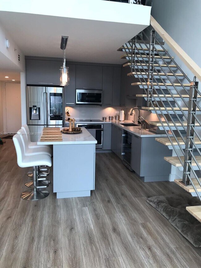 Photo - 41 SE 5th St Unit 2212