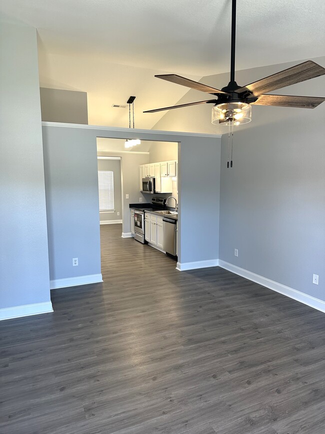 Photo - 3808A Palmer Dr