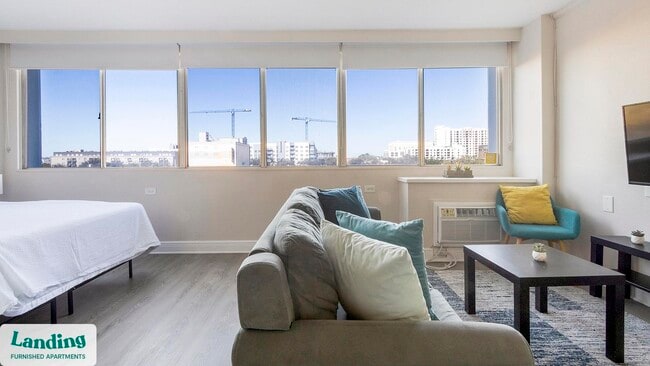 Photo - 305 Dr. M.L.K. Jr St S Unidad 418.1403604