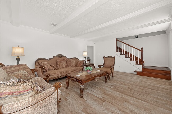 Photo - 3815 Fernglade Dr