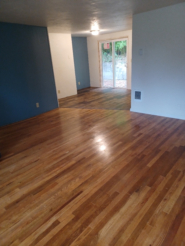 Photo - 585 W 26th Ave