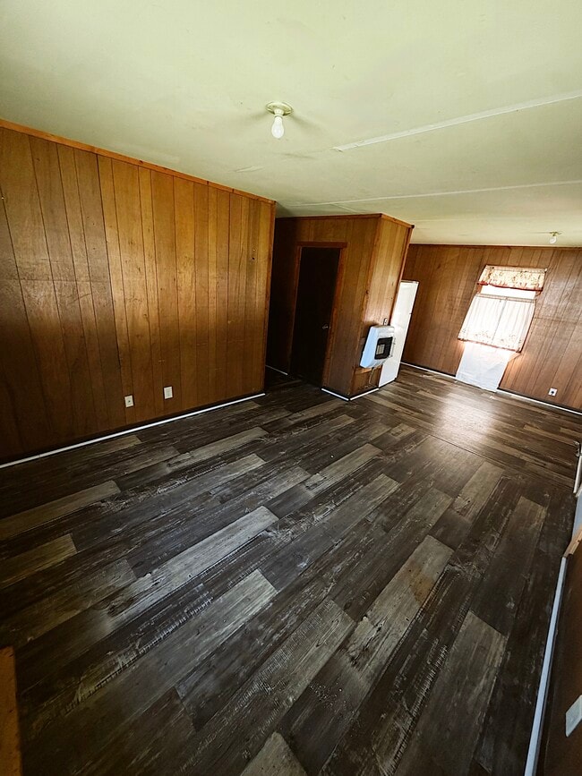 Photo - 1620 3rd Ave N