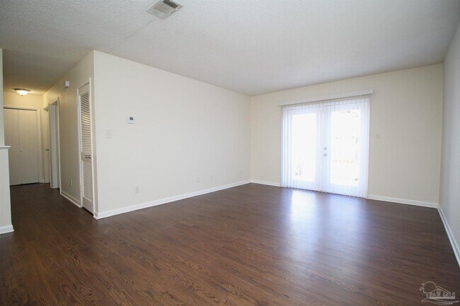 Photo - 5205 Charbar Dr