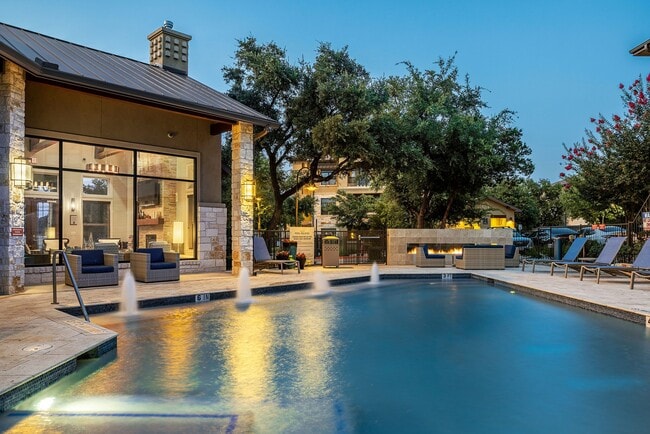 Photo - Marquis at Barton Trails