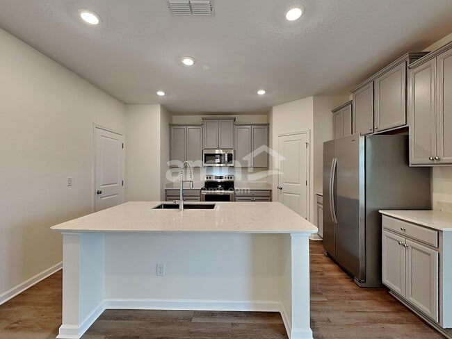 Photo - 173 Edge Park Trl