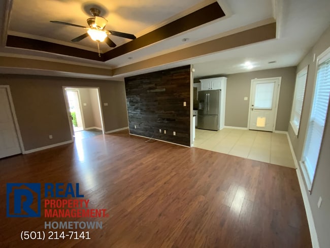 Photo - 2809 Ewing Ln
