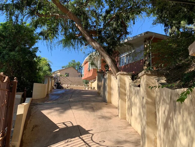 Photo - 10458 Pearson Pl