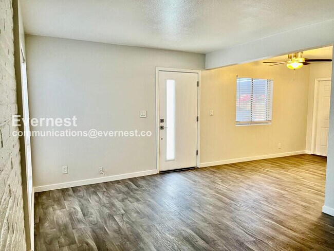 Photo - 534 E Huntington Dr Unit 11