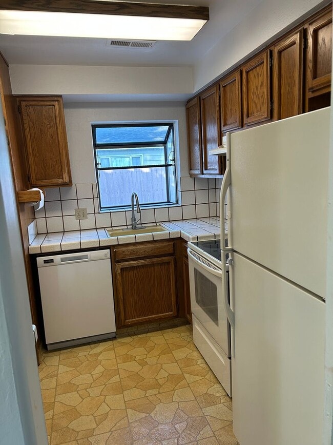 Photo - **READY FOR MOVE IN** Home in Midtown