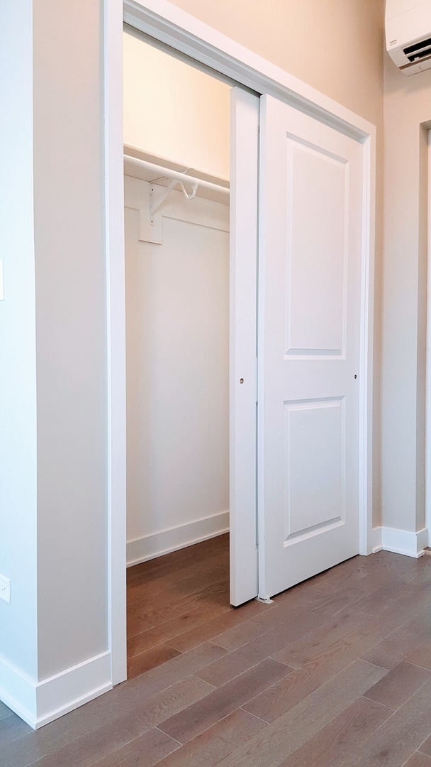 Photo - Contemporary  Lincoln Park Studio Unidad 312