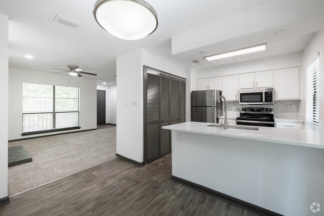 Photo - Buccaneer Trace